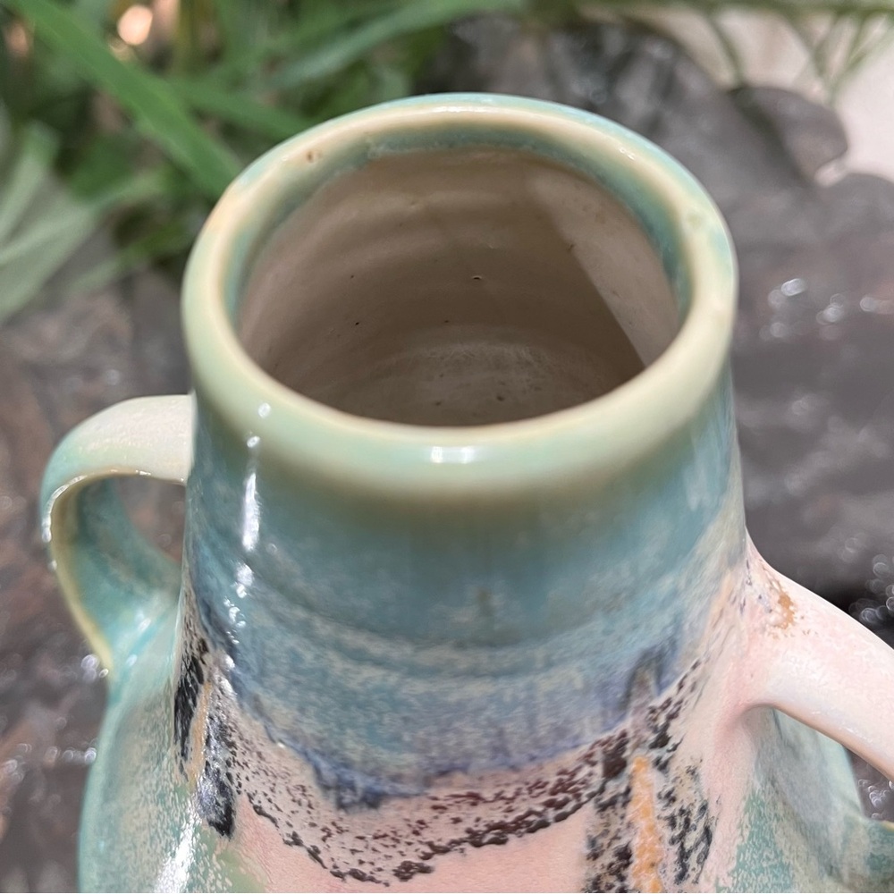 💥Vintage💥 Japanese Two Handle Design Mid Century 1960s Art Pottery - Picture 5 of 10